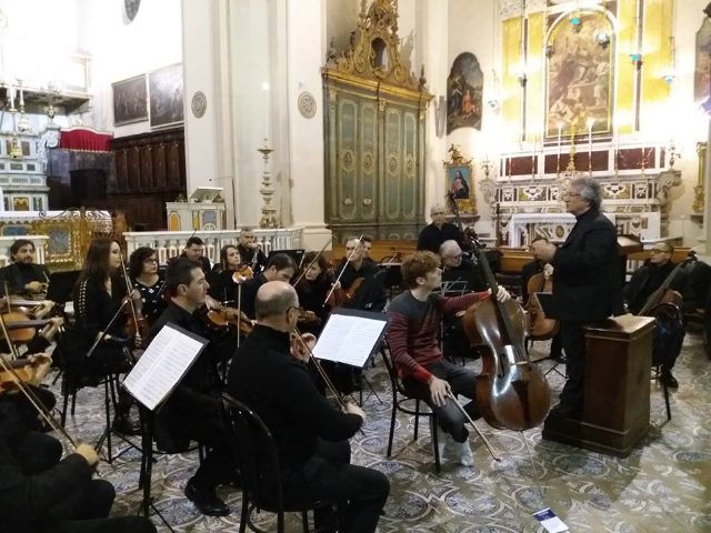 Esibizione dell'Orchestra da Camera di Caserta